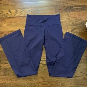 Lululemon High Rise Flared Pant Size 8 Tall Blue